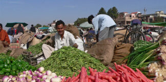 Govt to link 400 wholesale mandis to e-NAM by month end