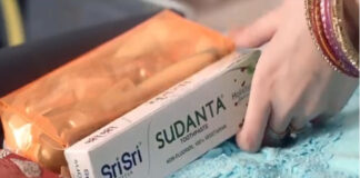 Sri Sri Tattva launches ‘Shuddhta Ka Naam’ campaign at the Indian Premier League 2018