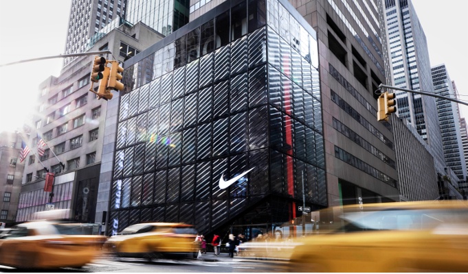 pictures of the biggest nike store
