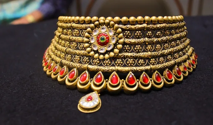 Jewellery retailers to outpace industry growth: ICRA