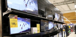 TV prices to come down by up to Rs 3,000 as govt reduces custom duty on imported parts
