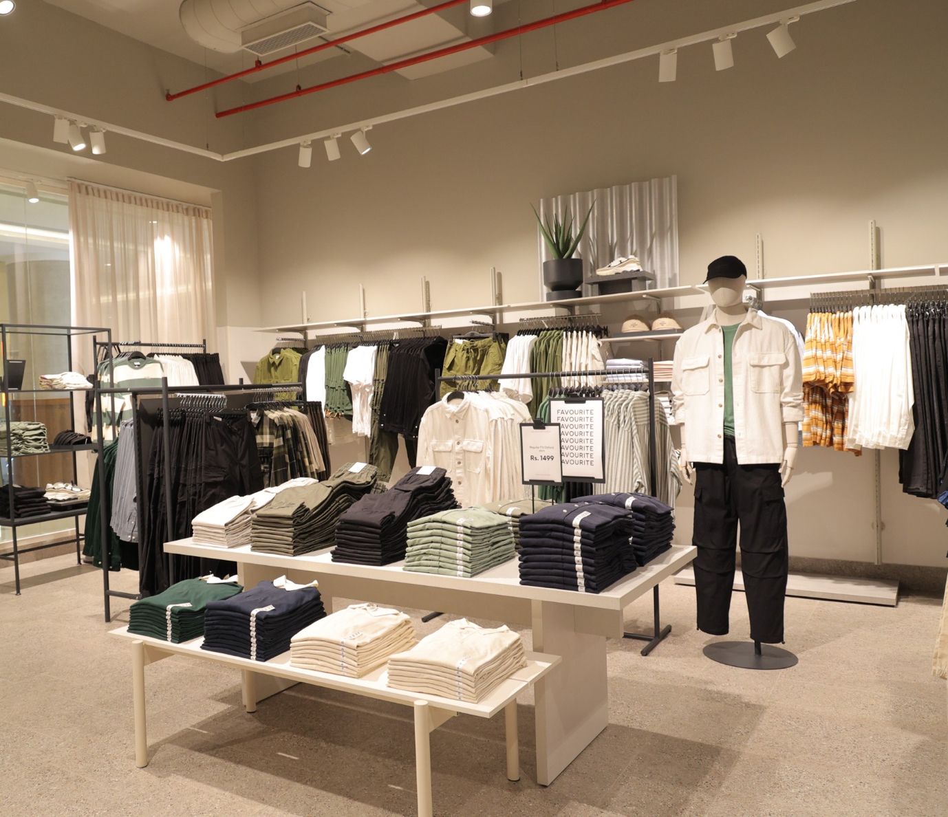 H&M opens 53rd store in India