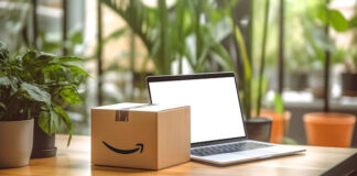 Consumer commission imposes Rs 35,000 fine on Amazon, retailer