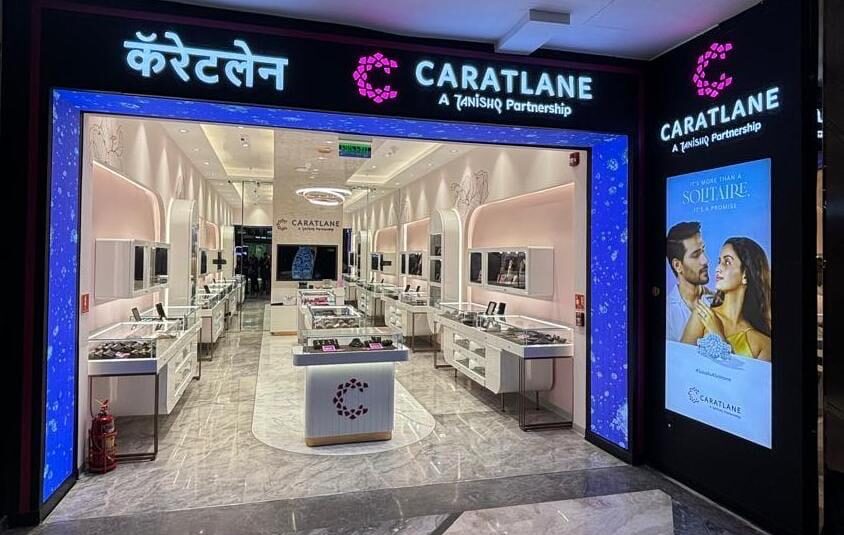 CaratLane unveils new store design format